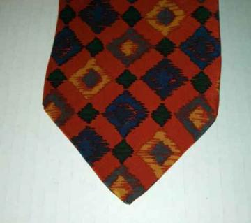 Neck Tie Red Diamond Print