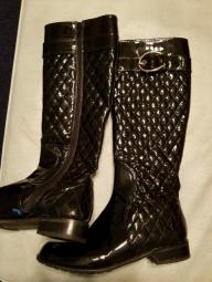 Stuart Weitzman Black quilted boots 7 M 1